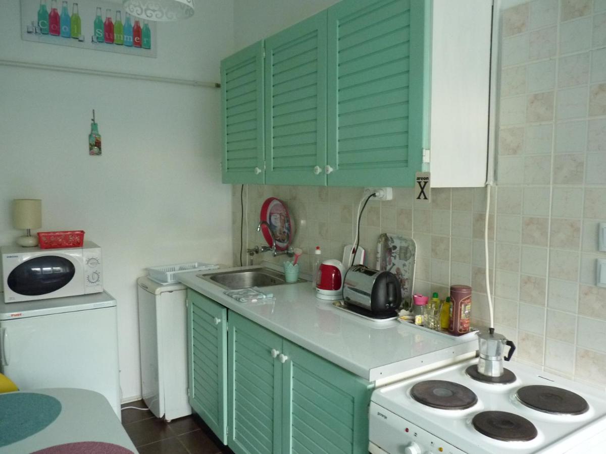 Zizi Apartman Debrecen Exterior photo